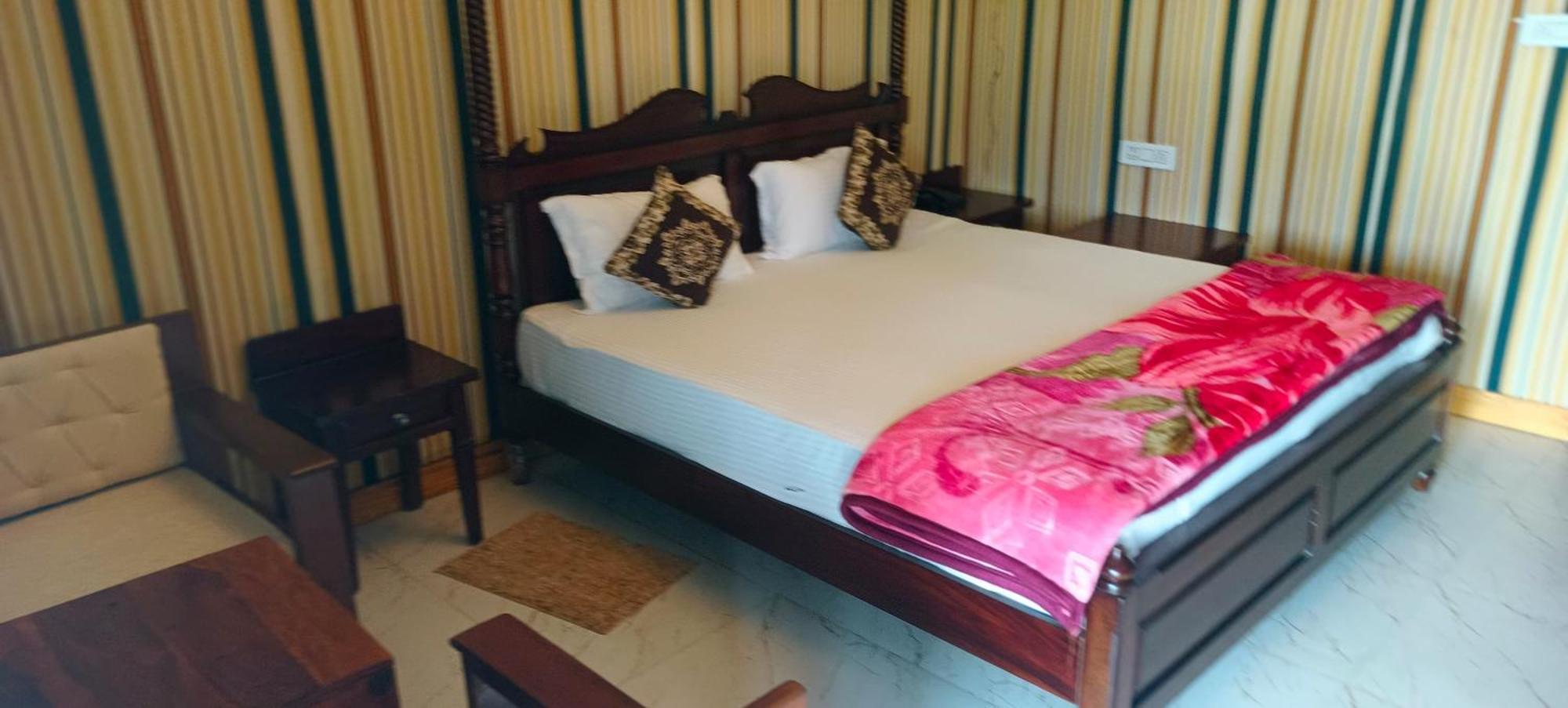 Royal Rajasthan Resort Sikar Exteriör bild